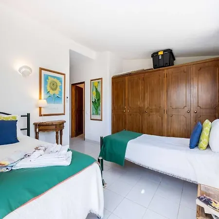 Grand Carvoeiro 5 Bedrooms Elise Ping Pong Table Great Pool Area Villa Carvoeiro (Lagoa)