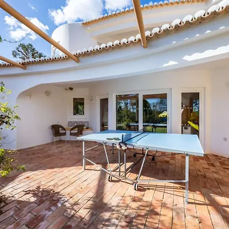 Grand 5 Bedrooms Elise Ping Pong Table